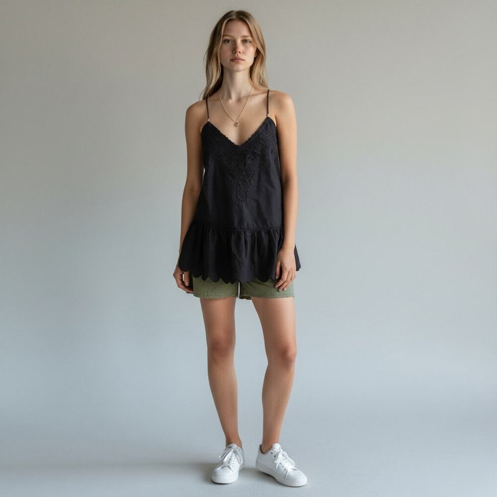 Anthropologie Let Me Be Women Black Eyelet Peplum Loose Fit Tank Size 8